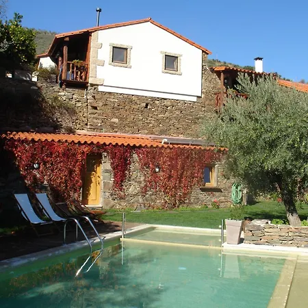 בית כפרי Bairro Do Casal - Turismo D'aldeia *