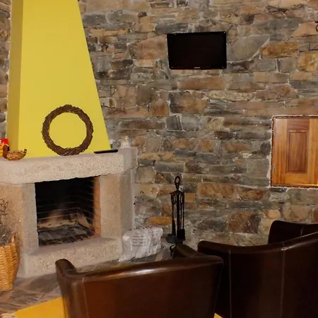 בית כפרי Bairro Do Casal - Turismo D'aldeia *